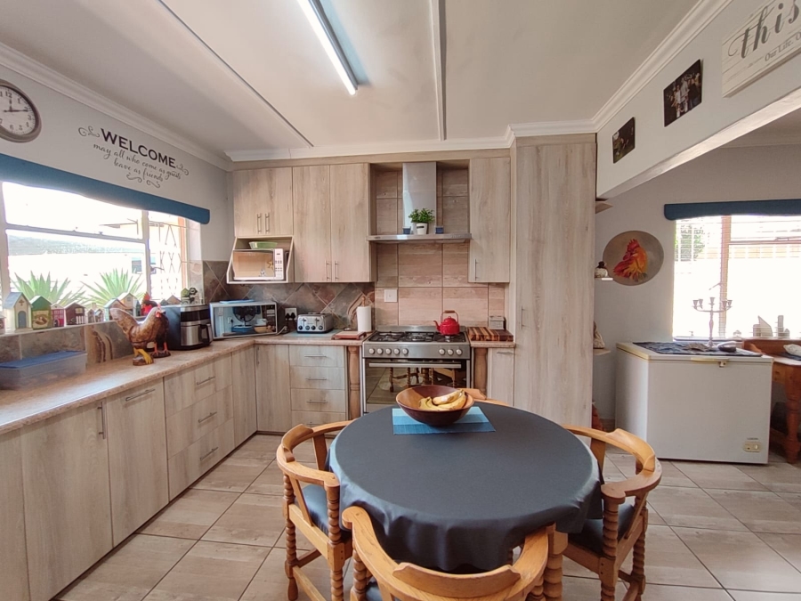 5 Bedroom Property for Sale in Stilfontein Ext 4 North West